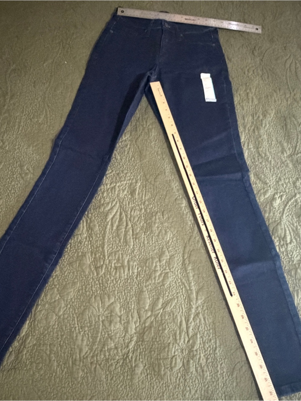 Universal Thread High Rise Skinny Jeans Size 2 Long